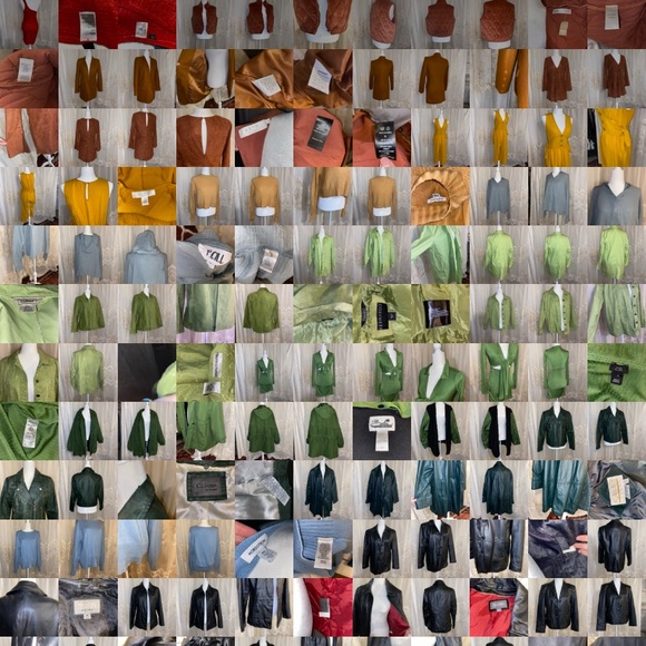 Hi! Our names are Abbey and Caroline, but you can call us Two Broke Blondes - Picture 2 of 7